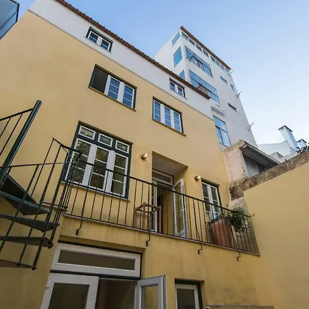 Appartamento Lapa: Terrace & Garage